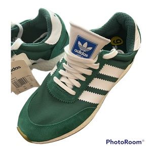 Womens Adidas shoes